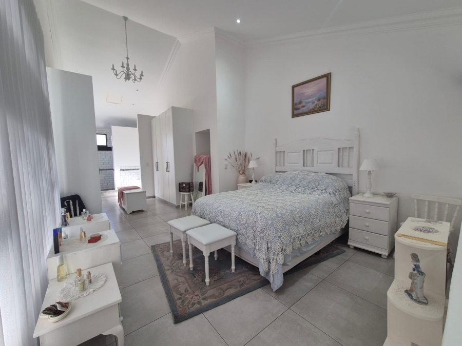 3 Bedroom Property for Sale in Vaal de Grace Golf Estate North West
